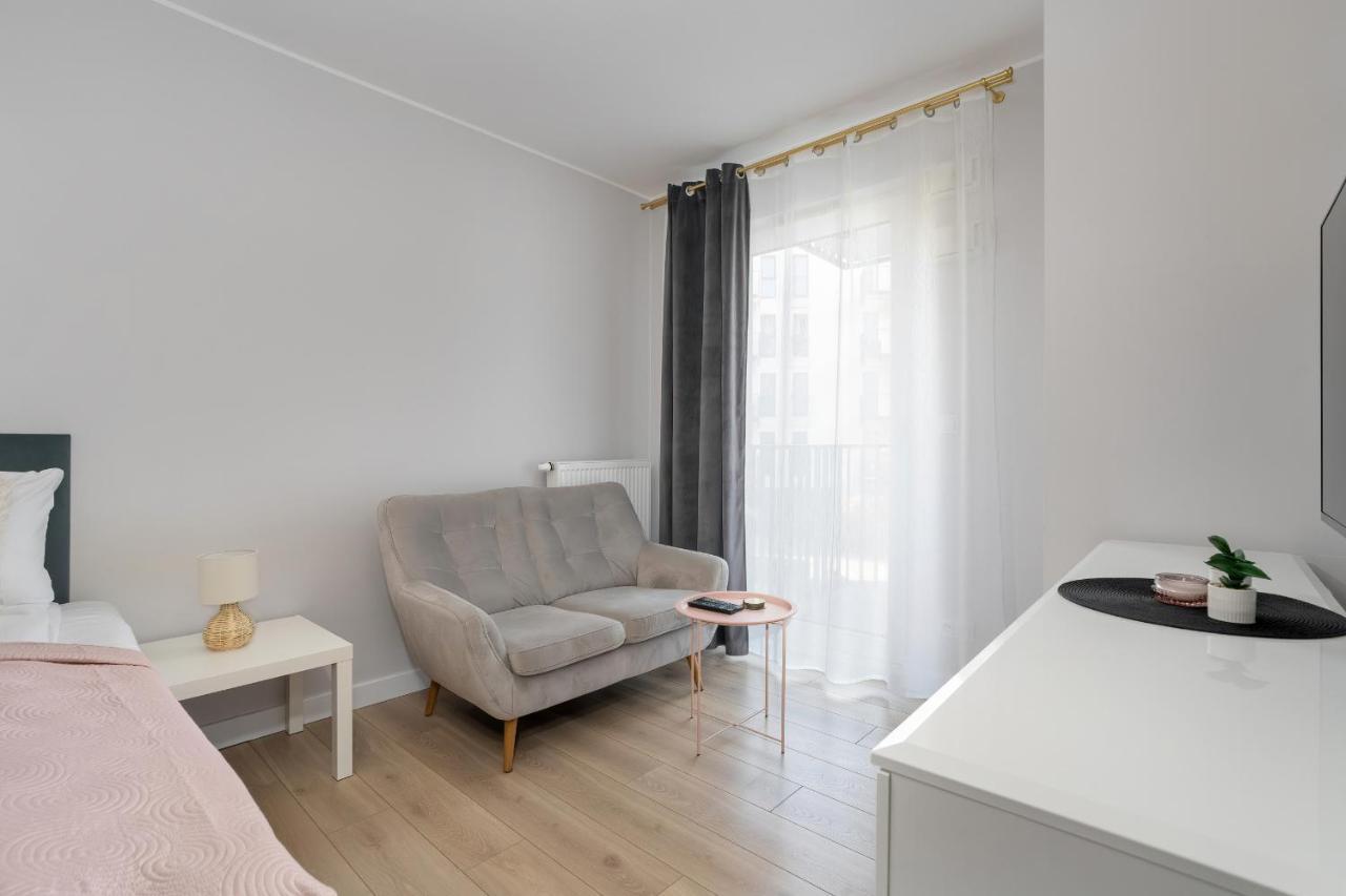 Stylish & Comfy Garbary Apartments With Parking By Noclegi Renters Poznań Zewnętrze zdjęcie