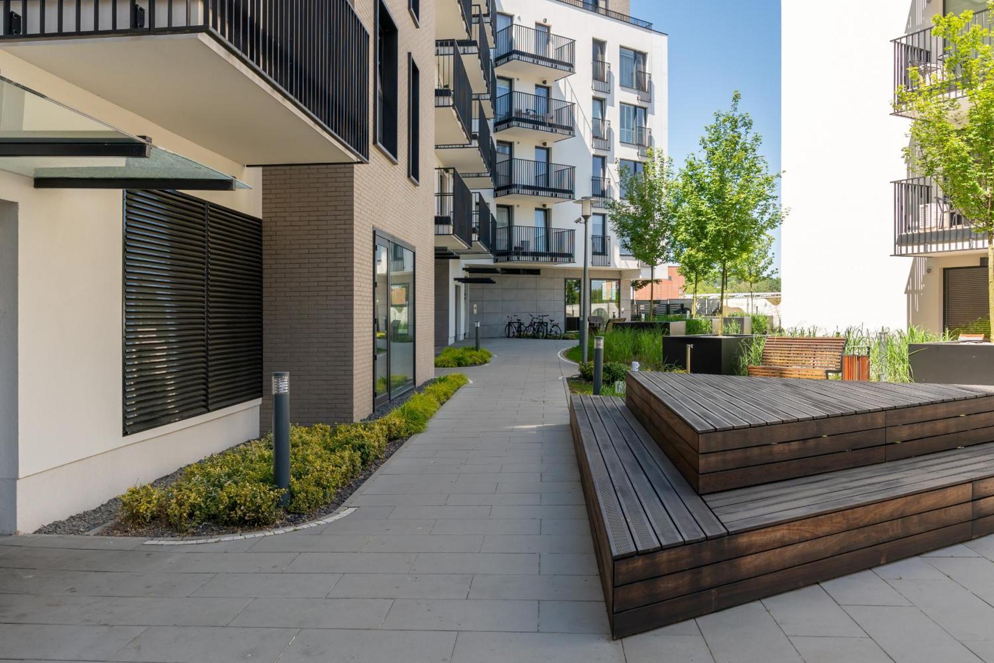 Stylish & Comfy Garbary Apartments With Parking By Noclegi Renters Poznań Zewnętrze zdjęcie