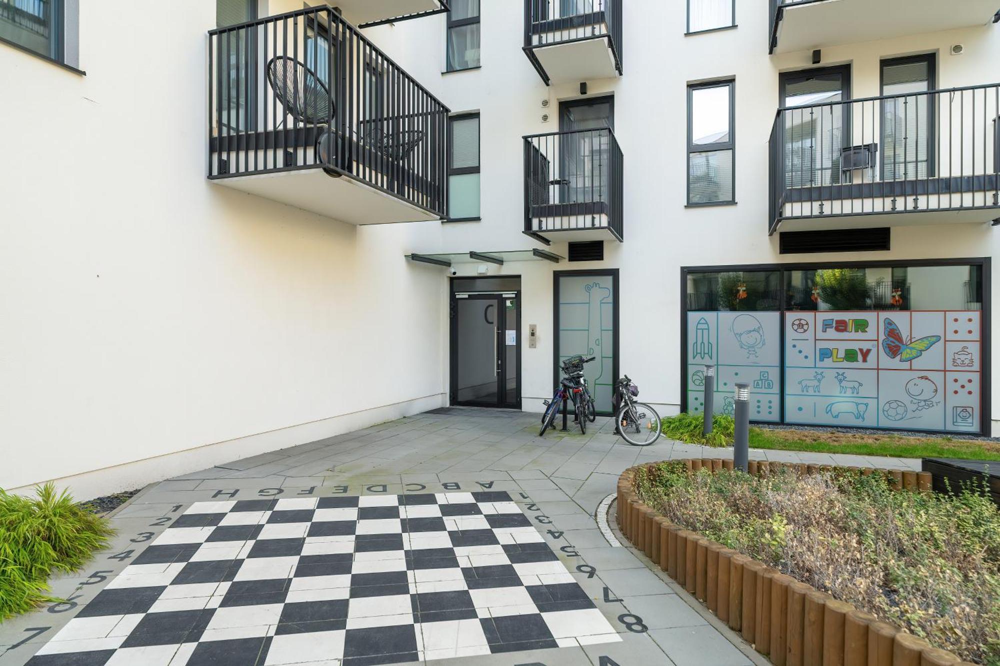 Stylish & Comfy Garbary Apartments With Parking By Noclegi Renters Poznań Zewnętrze zdjęcie