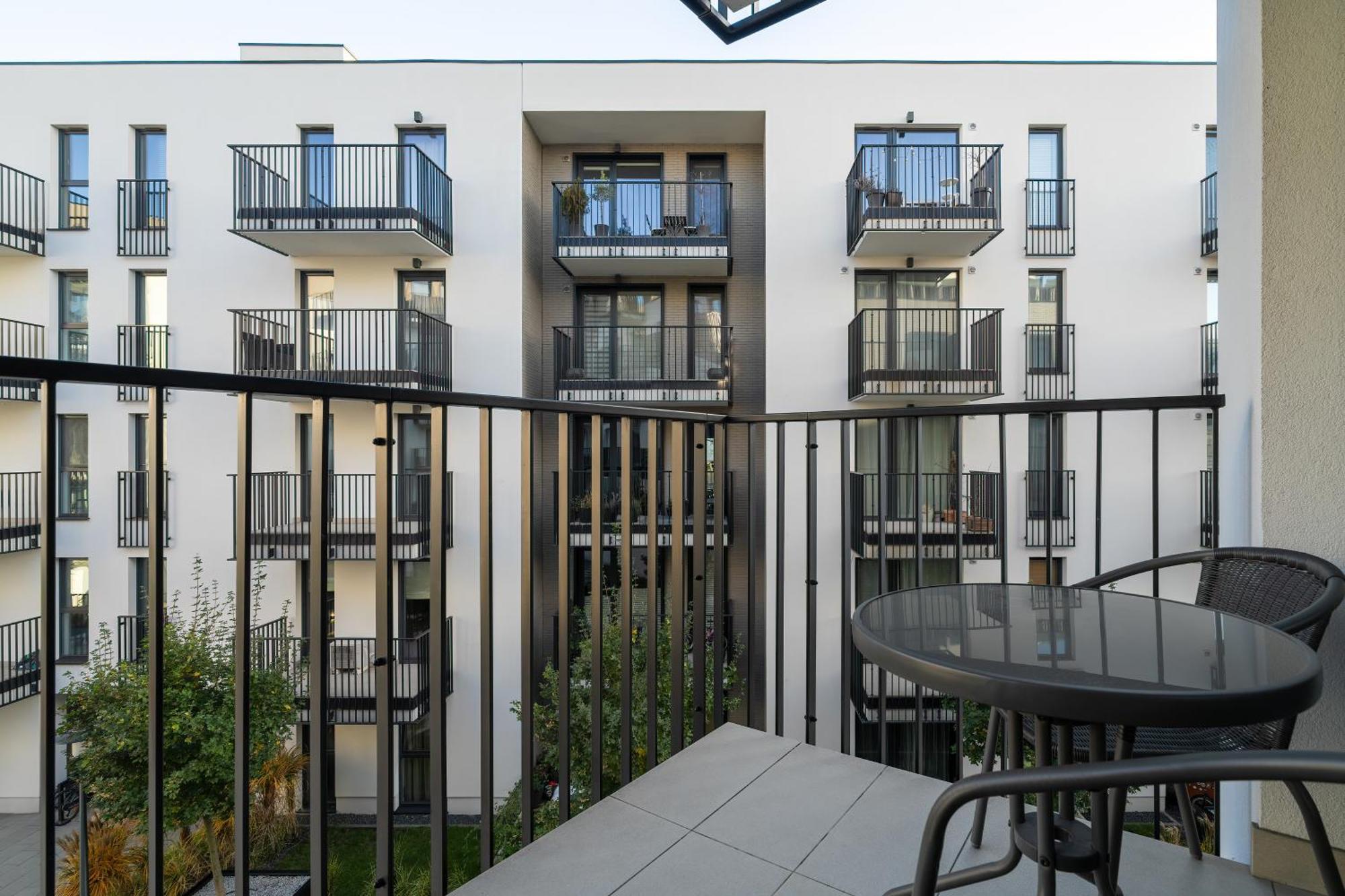 Stylish & Comfy Garbary Apartments With Parking By Noclegi Renters Poznań Zewnętrze zdjęcie